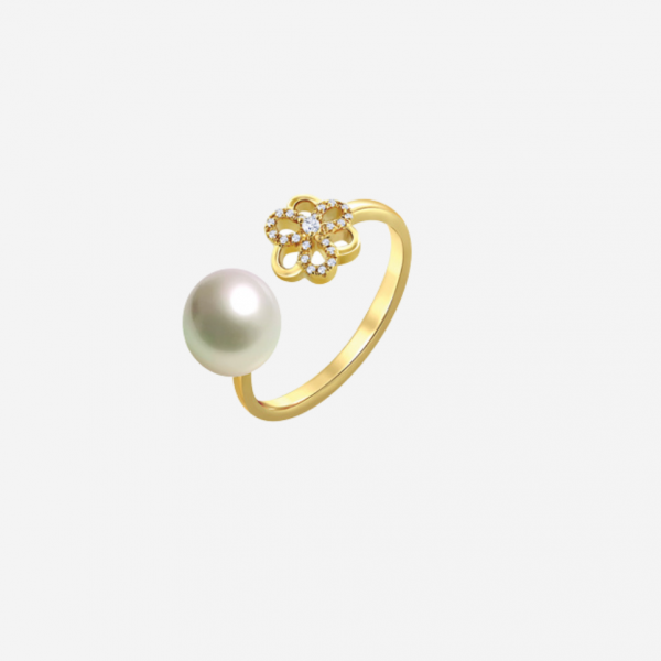 Flower With Fresh water Pearl Ring