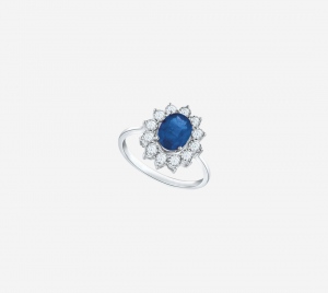 Classic Diana Blue Sapphire Ring