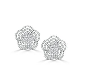 Flower shape Diamond earring