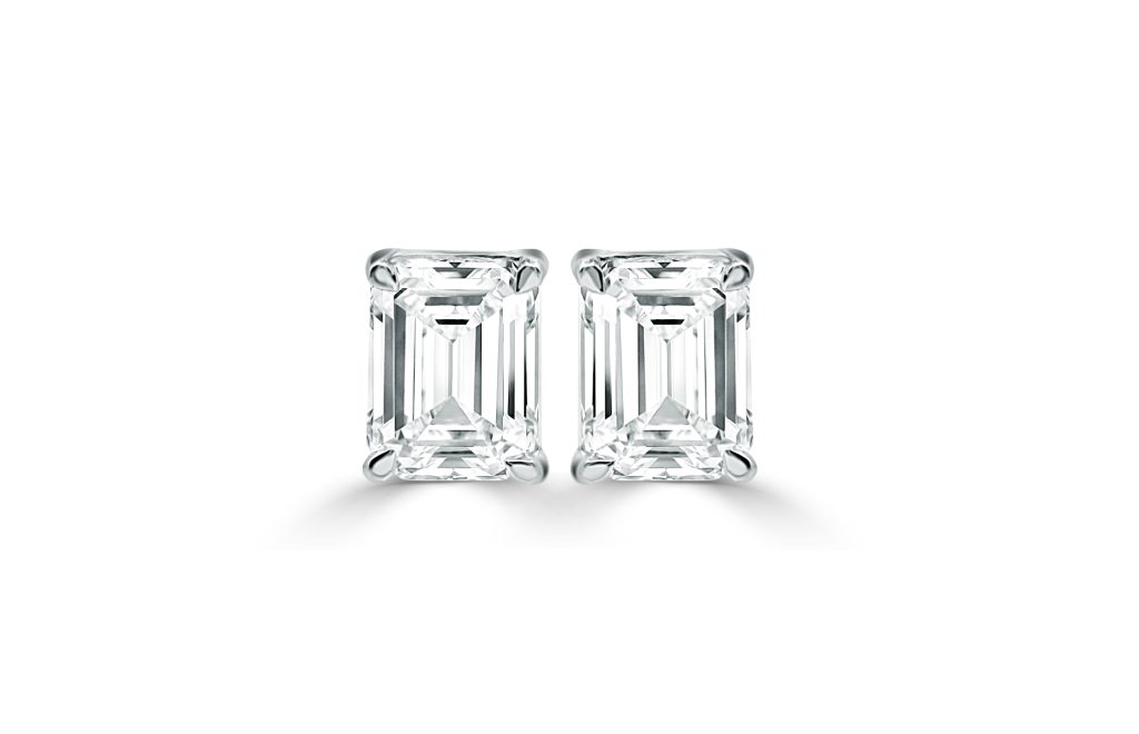 Oval Cut Diamond Solitaire Earring