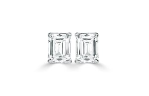 Oval Cut Diamond Solitaire Earring